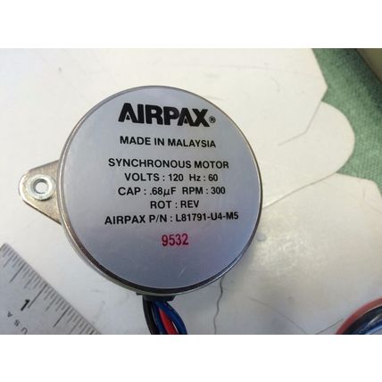 NEW LOT 3 AIRPAX L81791-U4-M5 ,9532 SYNCHRONOUS MOTOR 120V.68UF CAP 300RPM,BE