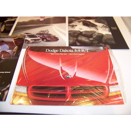 2000 DODGE AVENGER CHRYSLER 300M PT LHS PLYMOUTH DAKOTA JEEP SALES BROCHURES (8)