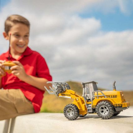 Big Kids Construction 1:30 RC Motorized Log Grabber Wheel Loader
