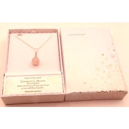 Rose Quartz Pendant 2.5 CM on a Silver Plated Necklace 42 CM Gift Jewellery