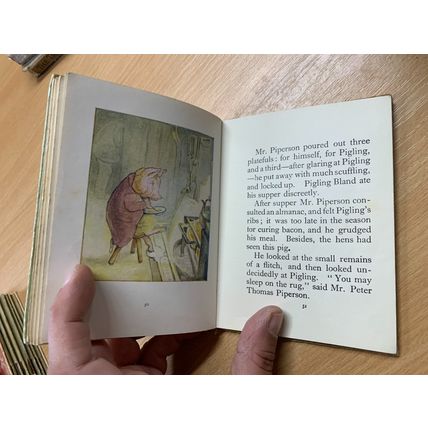 1967 BEATRIX POTTER "THE TALE OF PIGLING BLAND" BOOK (P2)