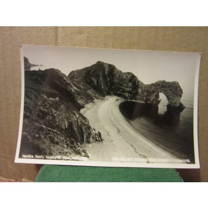 DURDLE DOOR, LULWORTH, DORSET unused postcard RP by Nigh dated 1952 =