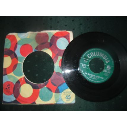 LINDA SCOTT 7" SINGLE - I'VE TOLD EVERY LITTLE STAR/THREE GUESSES