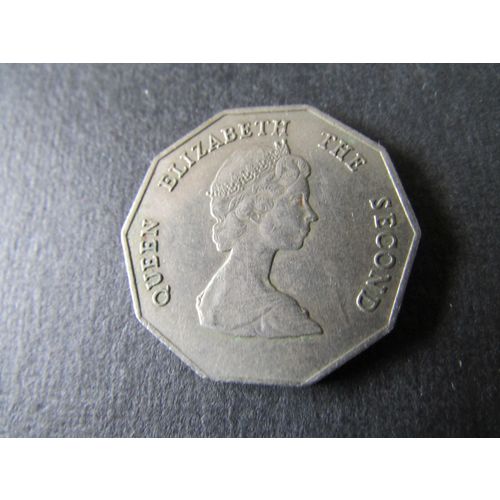 1989 QUEEN ELIZABETH II EAST CARIBBEAN STATES ONE DOLLAR FREE POST. AAZ
