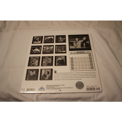 2000 Elvis Presley 16 MONTH CALENDAR Mostly SEALED
