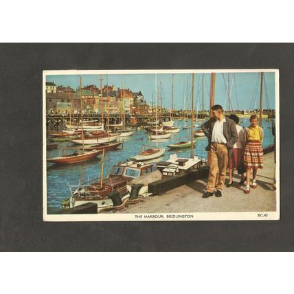 Postcard East Yorkshire Bridlington The Harbour
