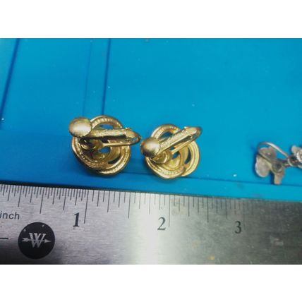 Vintage Sterling Silver earrings screw on and goldette