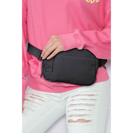 Black Wide Belt Zipped Square Crossbody Bag