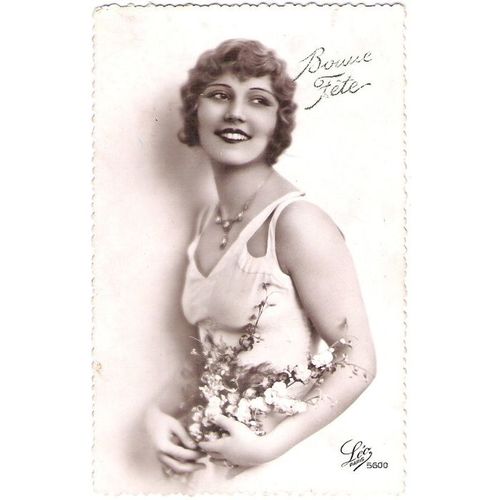 CARTE POSTALE - JEUNE FILLE - REF 9