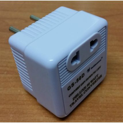 ADAPTADOR TRANSFORMADOR 50W CONECTA EQUIPOS AMERICANOS 110V EN ESPAÑA MAX 30W
