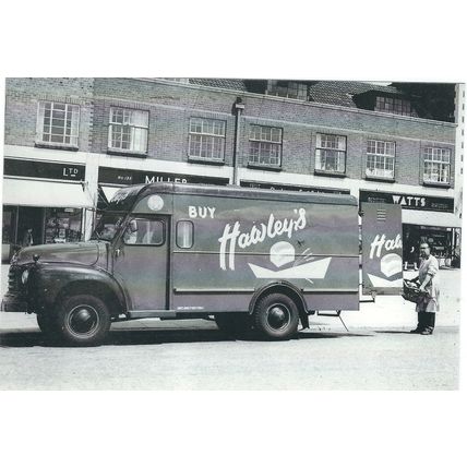 BEDFORD DELIVERY VAN HAWLEYS BAKERYBY BILLINGHAM MOTOR CARDS