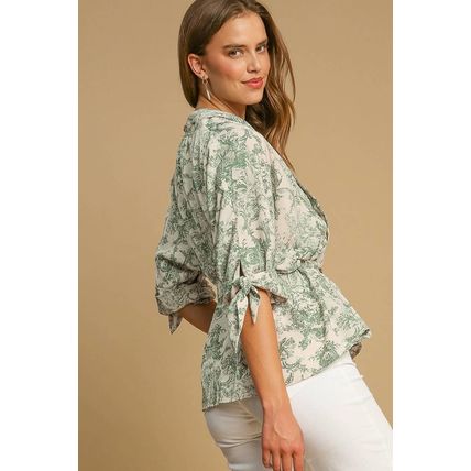 Green Landscape Print Tied 3/4 Sleeve Shirt with Sash