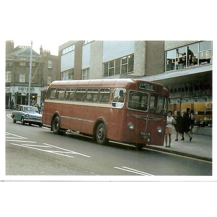 Colour Photograph of Safeway Services Ltd. - 200 APB ex. Safeguard Coaches