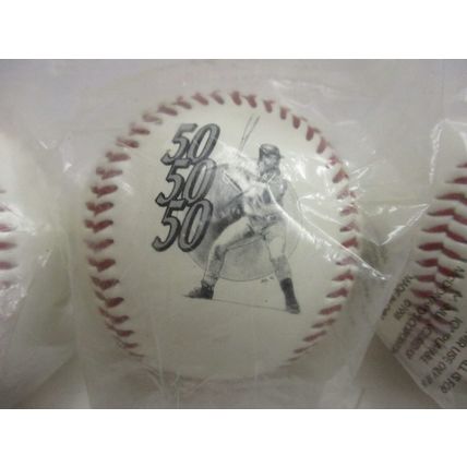 1998 World Series Baseballs Ohtani,Mark McGwire #25,Mark McGwire September 8 #62
