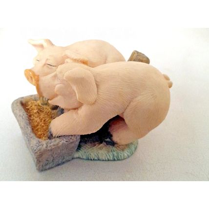 Piggin' Pigs by David Corbridge : Piggin' Pals *