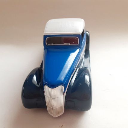 Cornwell Tools Promo 1937 Roadster Convertible (Chevy) 1/24 Bank RARE #698/1260