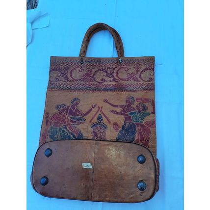 VINTAGE LEATHER "INDIA" PRINT BAG