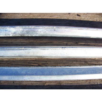 1977 CHRYSLER NEWPORT 4D SEDAN DOOR WINDOW GLASS EDGE TRIM & CLIPS OEM