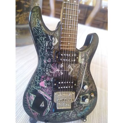 JOE SATRIANI - Flying in a Blue Dream Ibanez 1:4 Scale Replica Guitar~Axe Heaven