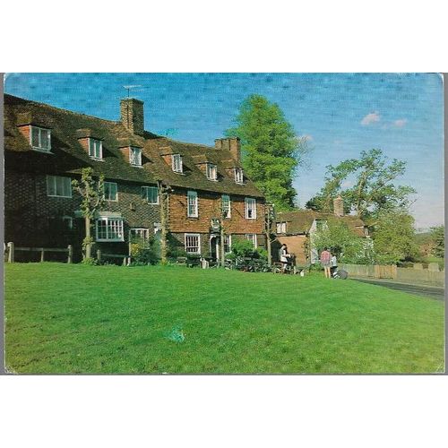 Groombridge, E Sussex - The Crown pub - postcard c.1990s