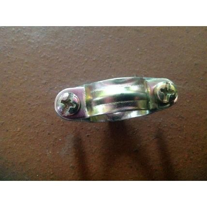 100 Single Metal Pipe Clips Clamps 20mm