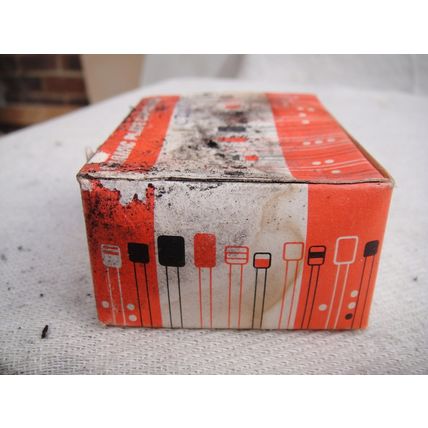 3300 pF 100V Plate Ceramic Capacitors 500 pcs NOS - Great Decoupling Capacitors