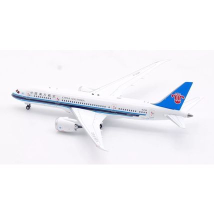 B787-8 DREAMLINER CHINA SOUTHERN AIRLINES -AVIATION 400 AV4237 1/400-PRE ORDER