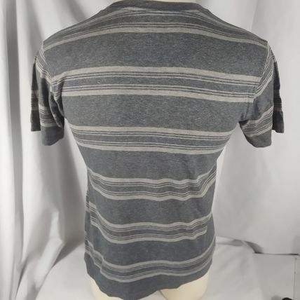 George Boy's Youth Gray/Sliver Striped Basic T-Shirt Size S/Ch 34-36 Used