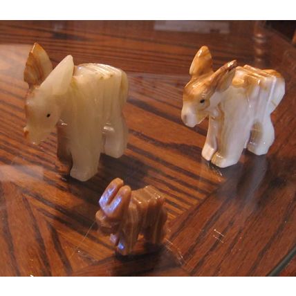 MARBLE ALABASTER STONE HANDCARVED FAMILY BURROS MULES DONKEYS JACKASSES MULES