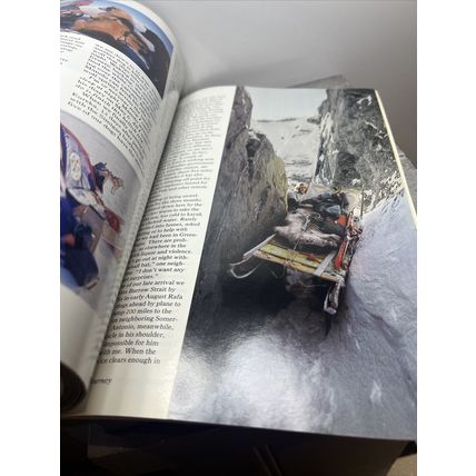 National Geographic Magazine January 1995 Gray Reef Sharks Vintage Collectable b
