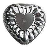 Wilton Cake Pan: Embossed Heart (2105-9340, 1993)