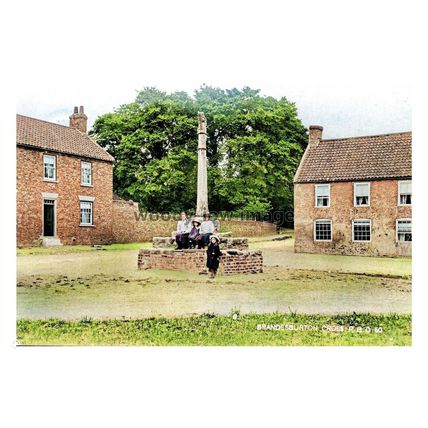 ptc4988 - Yorks - Early Village Children sat by Brandesburton Cross - print 6x4