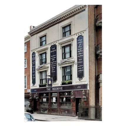 ptc9256 - London - Early view of "The Beehive" on Crawford Street W1 - print 6x4