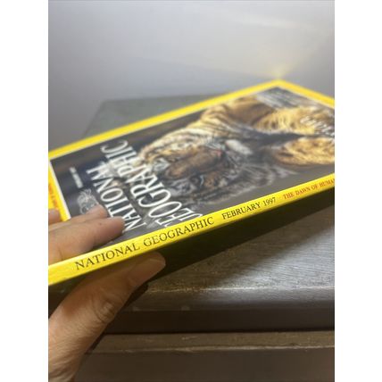 National Geographic Magazine February 1997- Siberian Tigers Collectable w