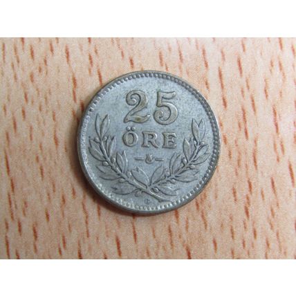Sweden 1931 Silver 25 Ore Coin