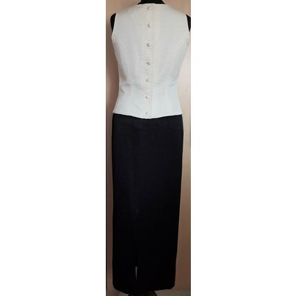 Richards Classic Suit: Cream Top 12 UK Black Skirt 10 UK