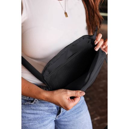 Black Wide Belt Zipped Square Crossbody Bag