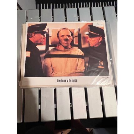 Silence Of The Lambs..Anthony Hopkins...Very Good .Cond.11 x 14.Lobby Card..1989