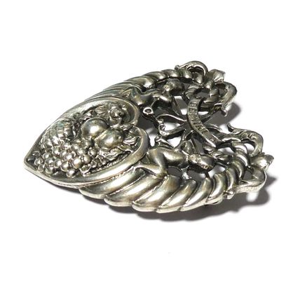 VINTAGE Extremely Large Scottish Pewter Cini Gemini Zodiac Cherubs Brooch.