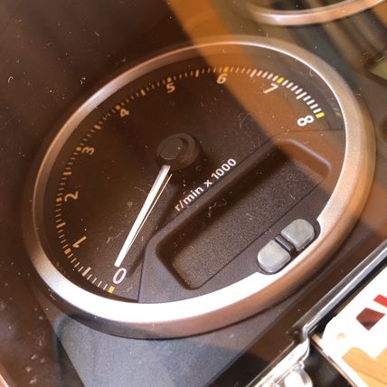 Land Rover LR009327 LR2 Instrument Speedometer Gauge Cluster 2008 2009