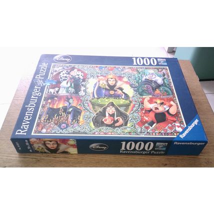 DISNEY'S WICKED WOMEN Jigsaw Puzzle (1000 Piece) Ravensburger (2010)