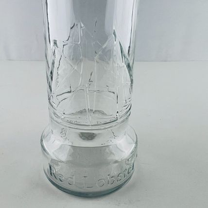 Red Lobster Lighthouse Embossed Tall Drinking Glass 7.5” 16 oz Heavy Clear
