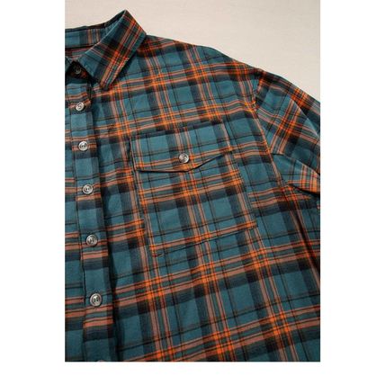 Green Plaid Long Sleeeve Side Split Distressed Hem Shirt