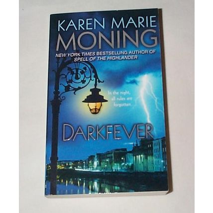 Karen Marie Moning - - Darkfever - A MacKayla Lane Novel - Fever #1