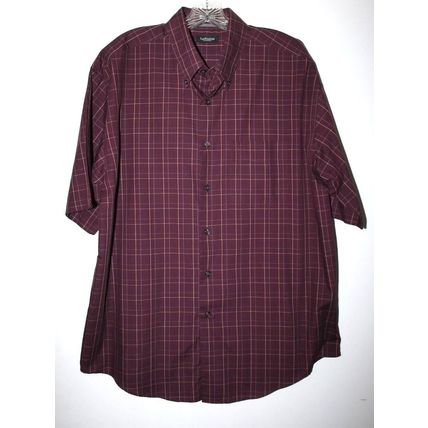 Van Heusen Men's Burgundy Wrinkle Free Stain Shield Short Sleeve Dress Shirt