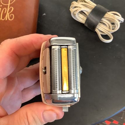 Vintage Lady Schick Electric Razor Shaver Pink, W Case And Cord WORKING B11