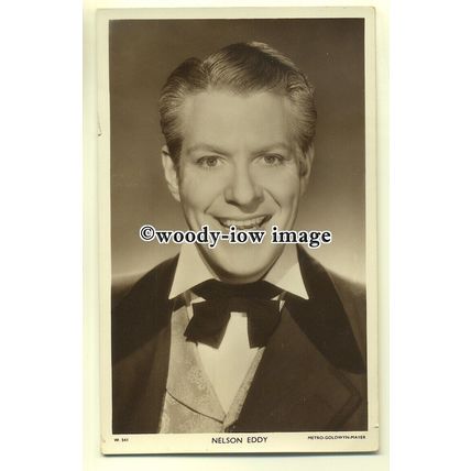 b2490 - Film Actor - Nelson Eddy - Picturegoer postcard W543