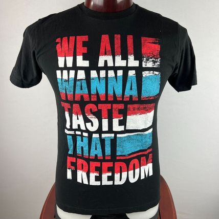 Dierks Bentley Freedom Medium T-Shirt Shirt Country Music Star