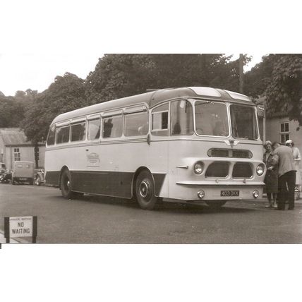 Black & White Photograph of Maidstone & District Motor Services Ltd. - 403 DKK