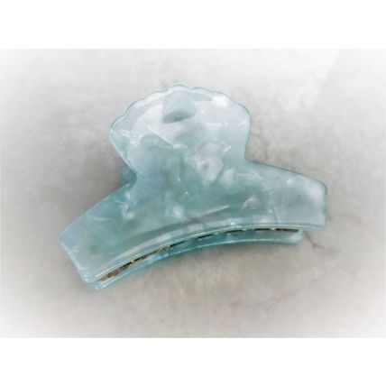 Medium blue marbled acrylic and metal hair claw clip